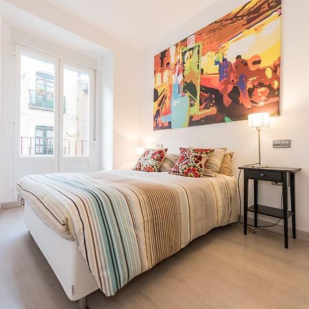 Latina Sol Lägenhet Madrid Exteriör bild